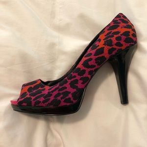 Nine West Pink Leopard Open Toe Heels - Size 8.5